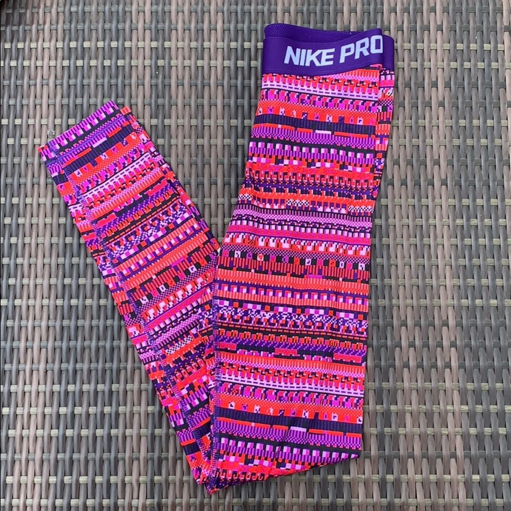 Nike Pro leggings